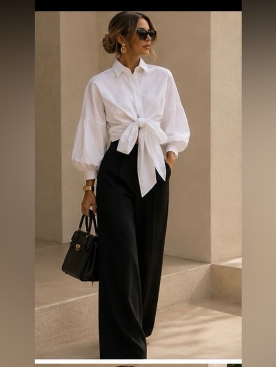 Diane Von Furstenberg Tops - 🔥STUNNING DVF white blouse size 8 price firm!